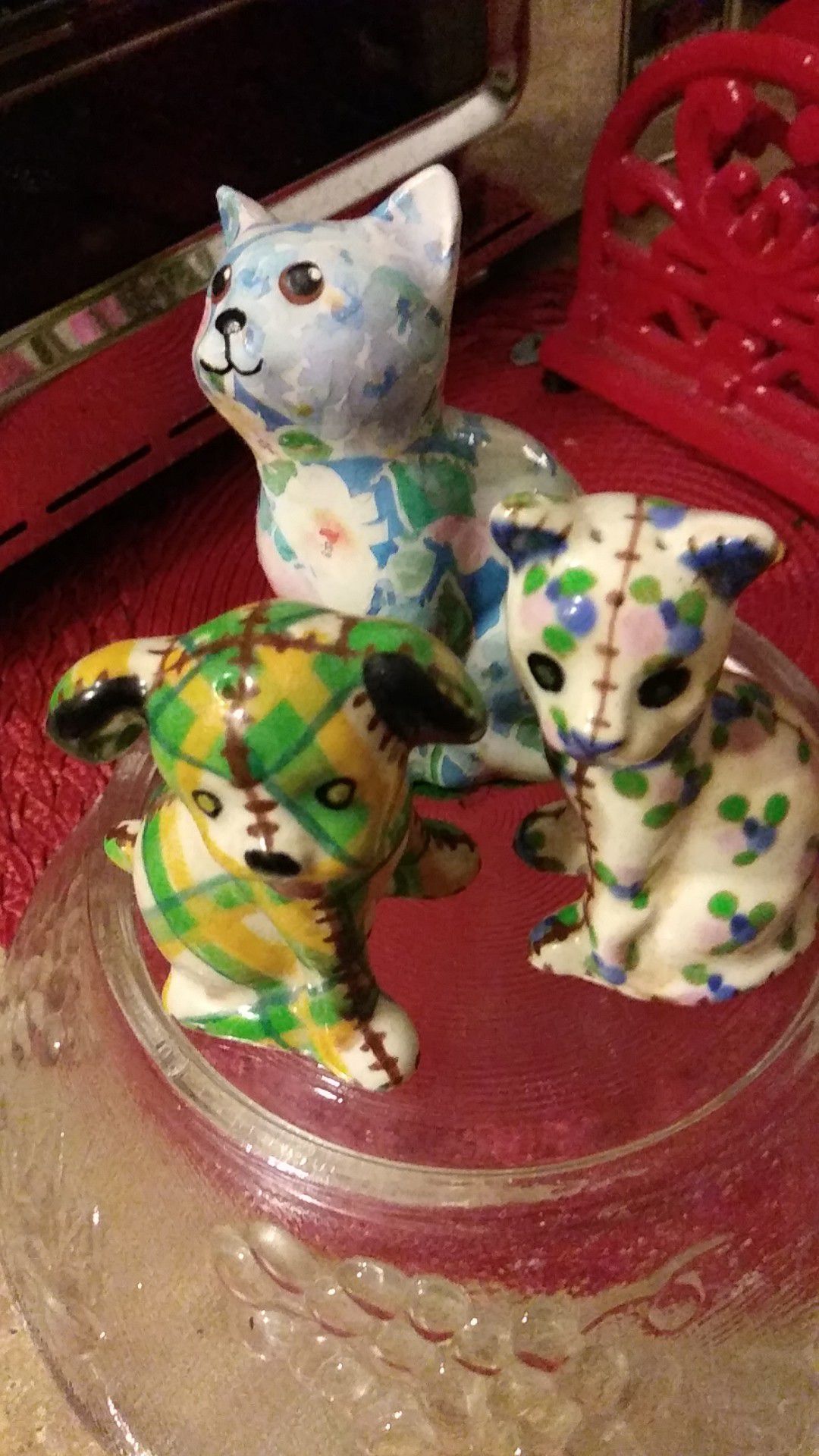 HAPPY EASTER WITH KNICK KNACK PATCHWORK CAT DOG AND KITTEN