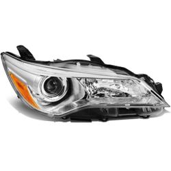 15-17 TOYOTA CAMRY (PASSENGER SIDE) HEADLIGHT ONLY