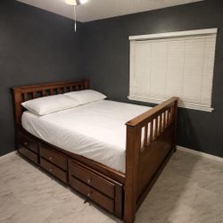 Bedroom set 