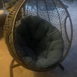Hanging Egg Chair 