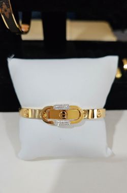 New Braclet Bangel (Jewlery)