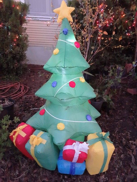 5 FT Lighted Christmas Tree Inflatable with Gift Boxes