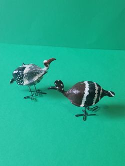Set Of 2 Handmade Seedpod African Hoppie Birds & Crested ibis Birds of Africa 2"