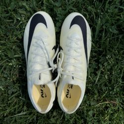 Nike AirZoom Mercurial Vapor 15 Elite AG Size 9.5 Men 