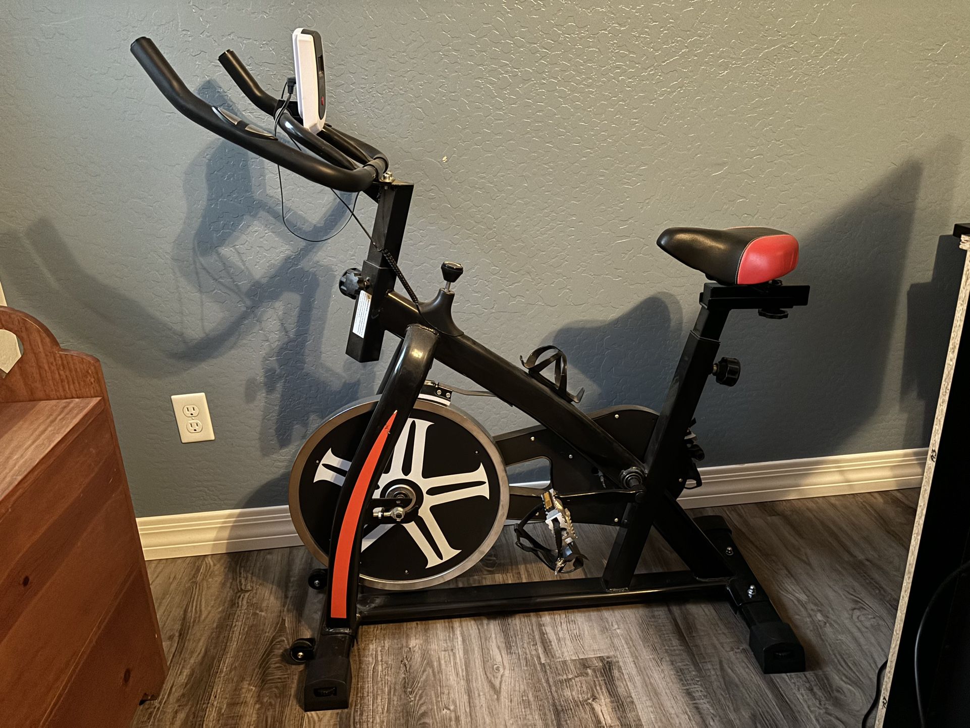 Stationary Exercise Bike