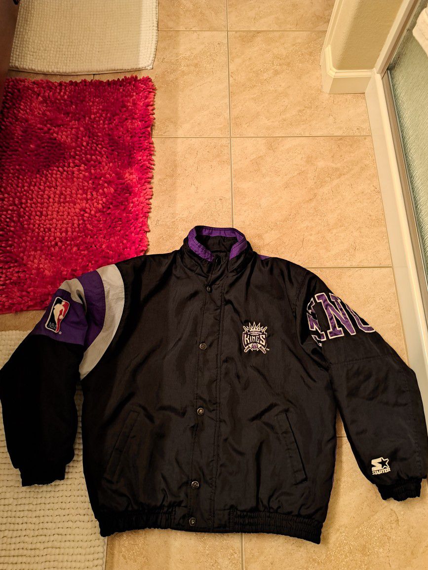 Vintage 90s Starter Sacramento Kings Parka Pullover Jacket. Kings