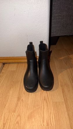 Eddie Bauer shoes