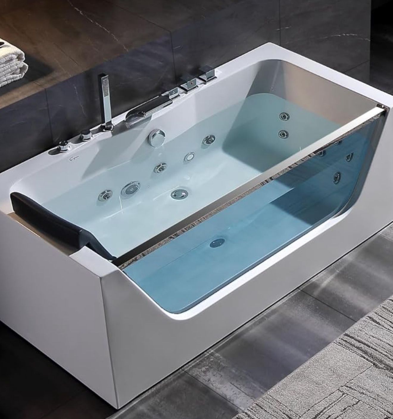 59” Whirlpool Bathtub