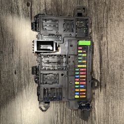 18-19 FORD EXPEDITION SMART JUNCTION BOX BODY CONTROL MODULE JU5T-15604LAR OEM