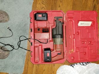 Milwaukee 18 V Sawzall 