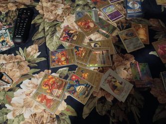 Pokémon collection cards / Pokemon game boy and Gameboy
