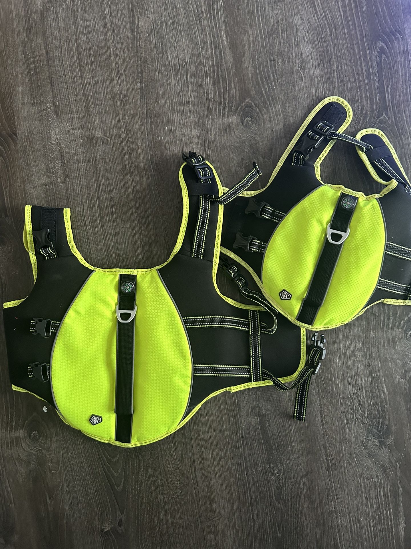 NEW Arcadia Trail High Visibility Dog Life Jacket