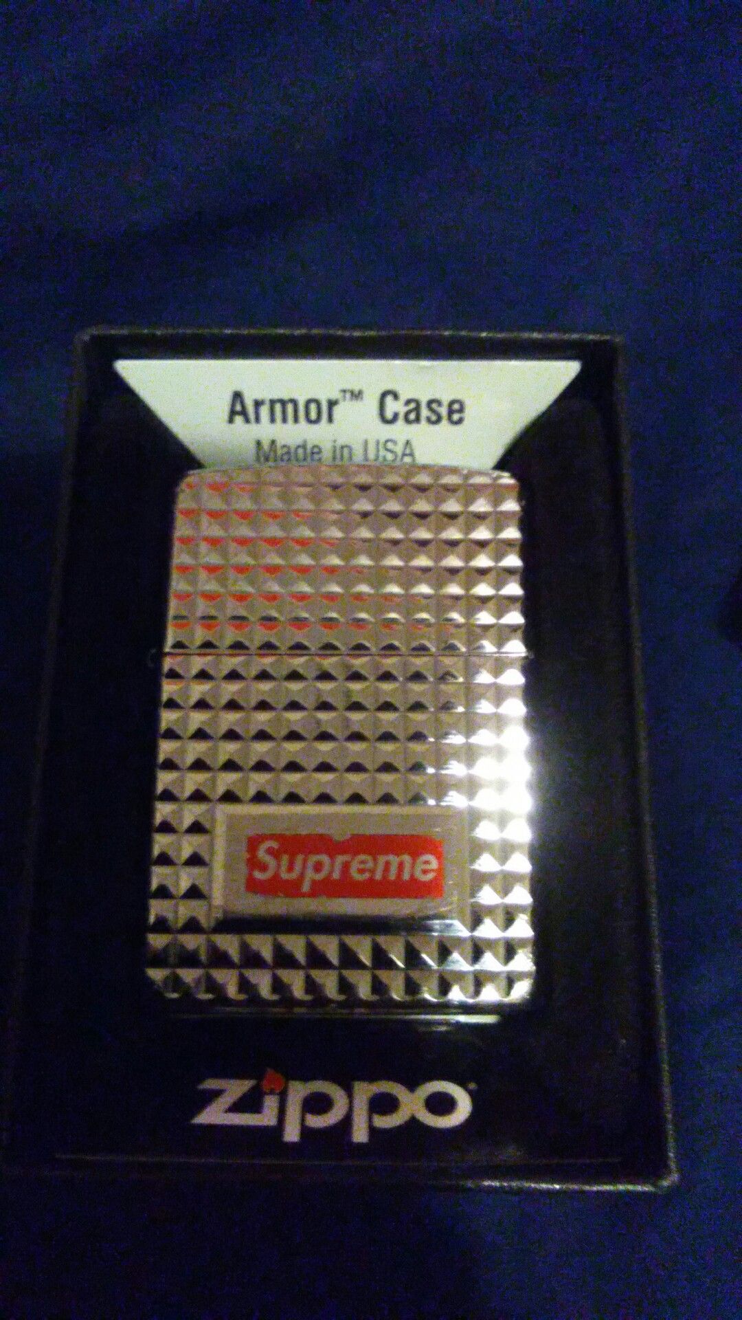 Supreme Zippo