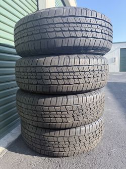 (4) 265/70R18 Michelin LTX Trail 