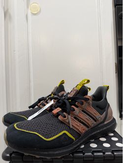 UB X FORTNITE BATTL Size 10.5/11