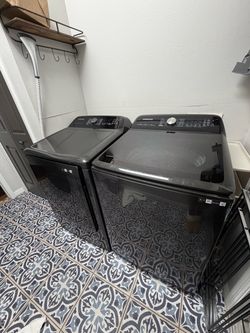 Samsung Washer and Dryer Set Dark Gray