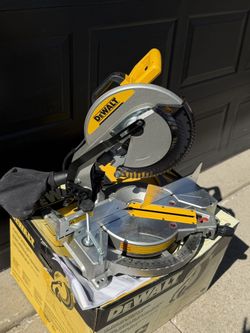 Dewalt miter saw 12” corded 15 amp