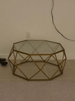 Coffee table for sale $100