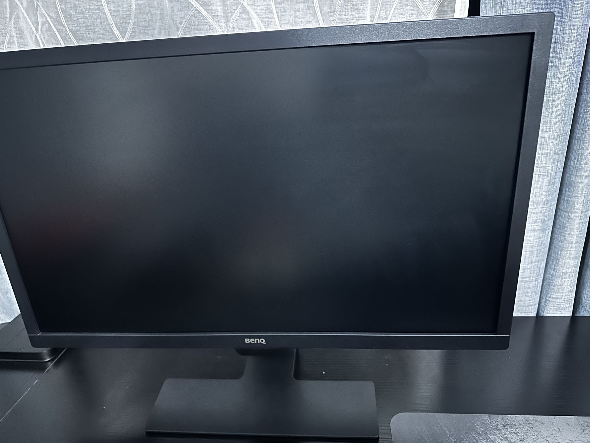 BenQ Monitor 21.5”