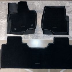 6-Piece Ford F150 Platinum Heavy Duty Floor Mats – Like New – $60