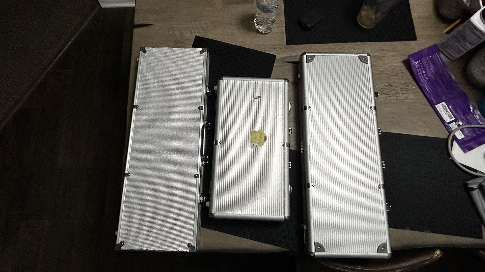 Huge 900+ Piece Poker Tournament Set - 3 Cases + Retired Casino Decks