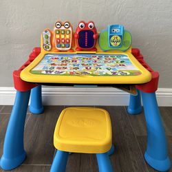 Vtech Touch & Learn Activity Desk Deluxe