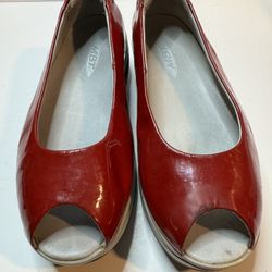 Womens MBT Kianga Slip Ons Size 6-6.5