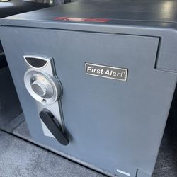First Alert Safe - 2092F