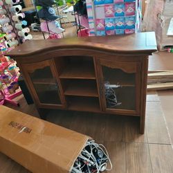 2 Door Hutch 
