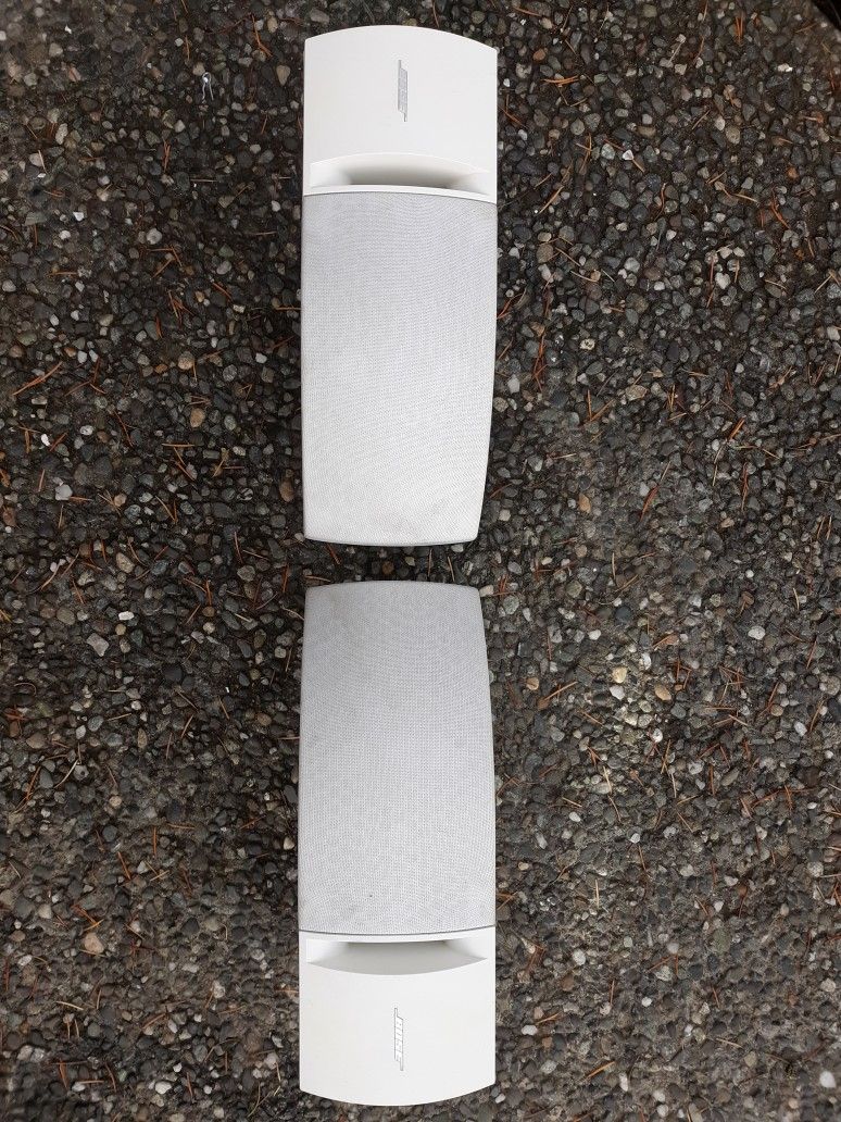 Bose 161 White Wall Mount Speakers Quality Sound Audiophile Stereo Aplifier CD DVD Movie