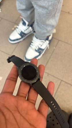 Samsung Galaxy Watch 4 Classic 42mm Bluetooth Black Smartwatch SM-R880NZKAXAA