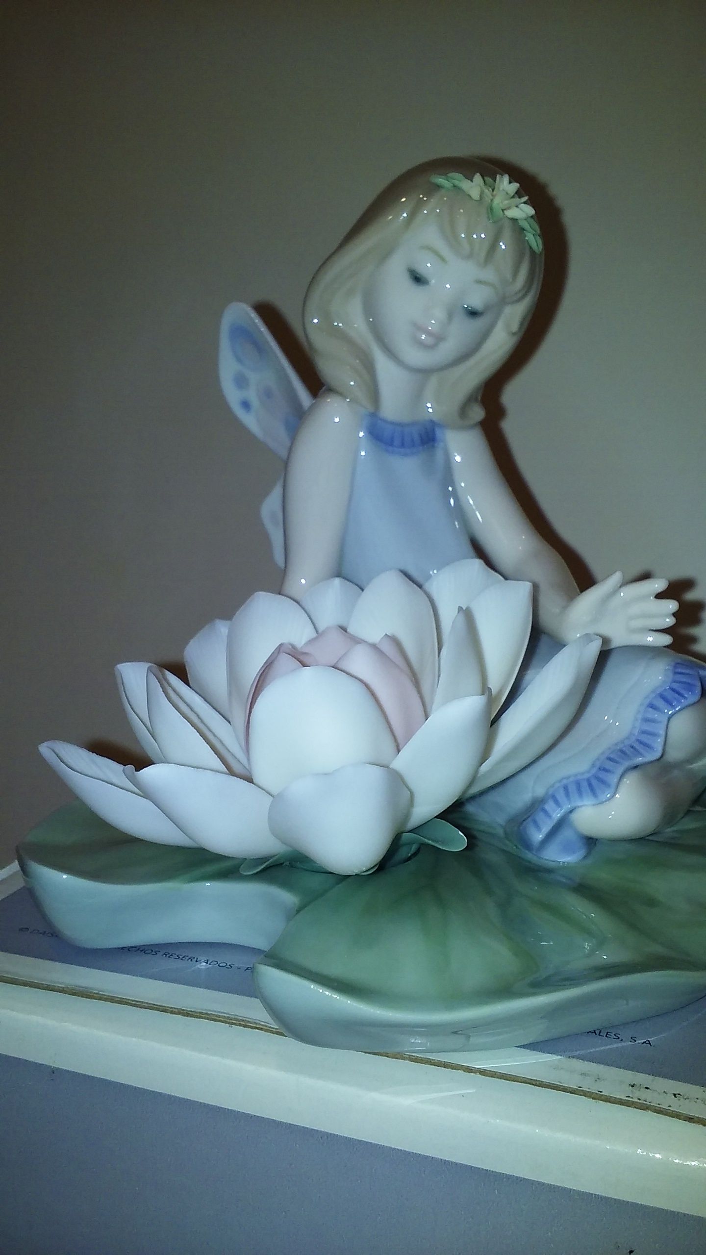 LLADRO FIGURINE LILLYPAD LOVE #6645