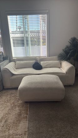 White Couch set - good condition