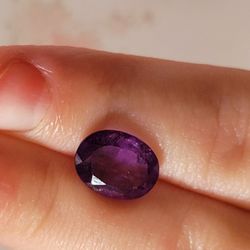 1pcs. Natural Oval Amethyst Crystal/Gemstone PURPLE 