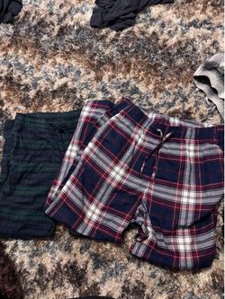 2 pairs Hollister sleep pants  Size large men’s.
