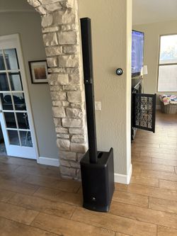 JBL Professional EON ONE Mk2 Active Battery-Powered Column Line Array Speaker System, 1500W Peak Power, 10", Bluetooth Wireless Audio, 5 Channel Mixer