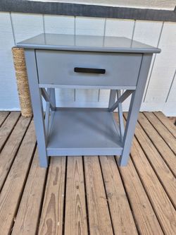 Nightstand/Side table