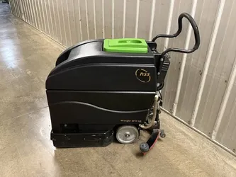 Tennant 5100 17" Floor Scrubber Battery & Squeegee
