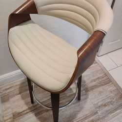 Bar Stools New in Original Packagings Mid Century Design With Swivel Function Retailed For $553.98.