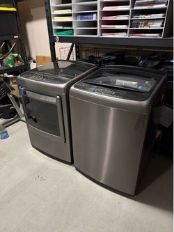 Kenmore Elite Commercial-Grade Washer & Gas Dryer Set