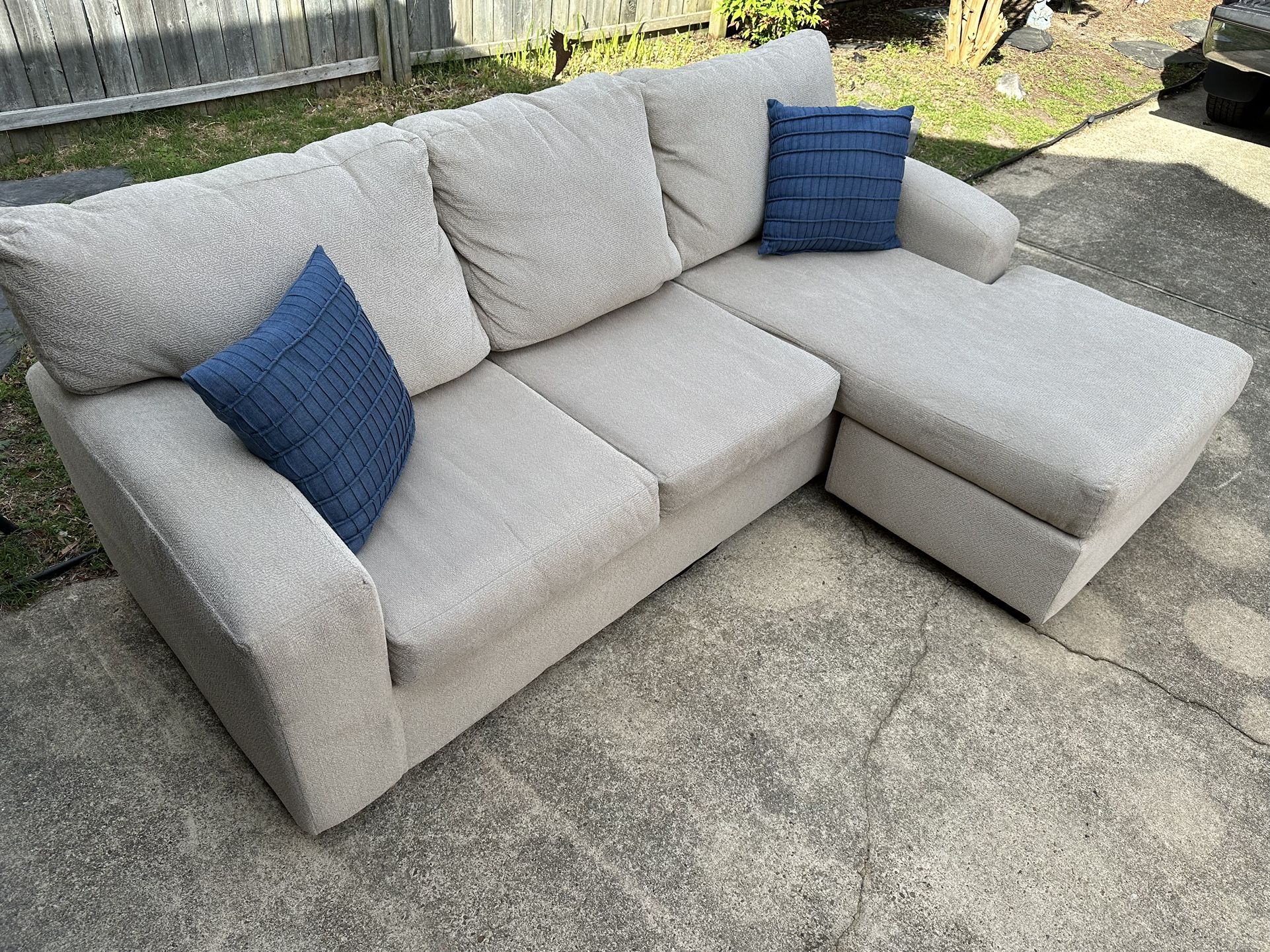 Beige Sectional Couch | Free Delivery