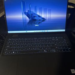 Dell 16 Laptop