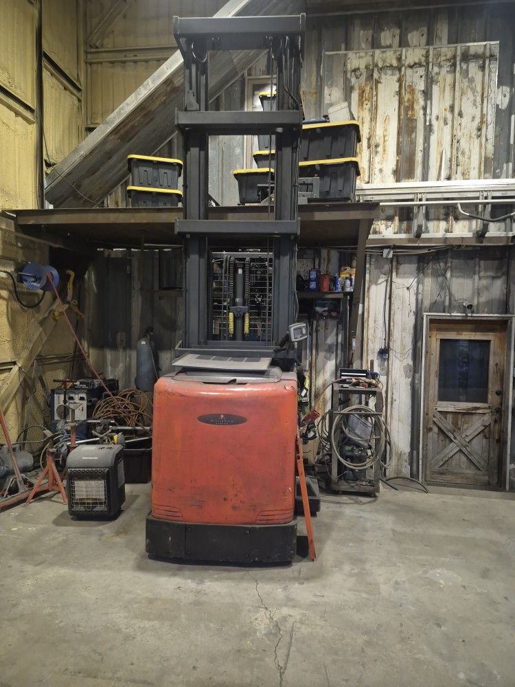 3 Raymond Fork Lifts