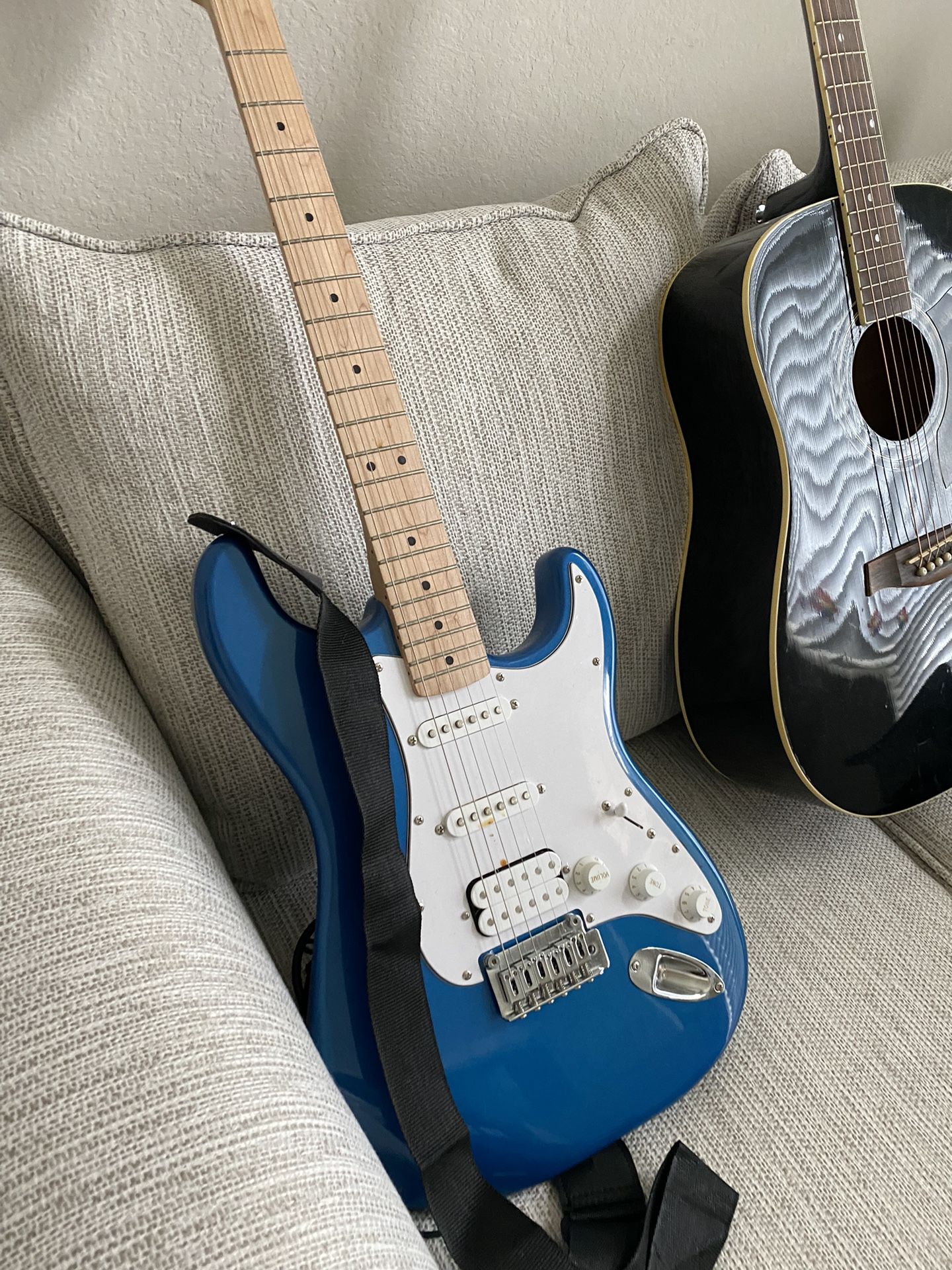 2 Guitars