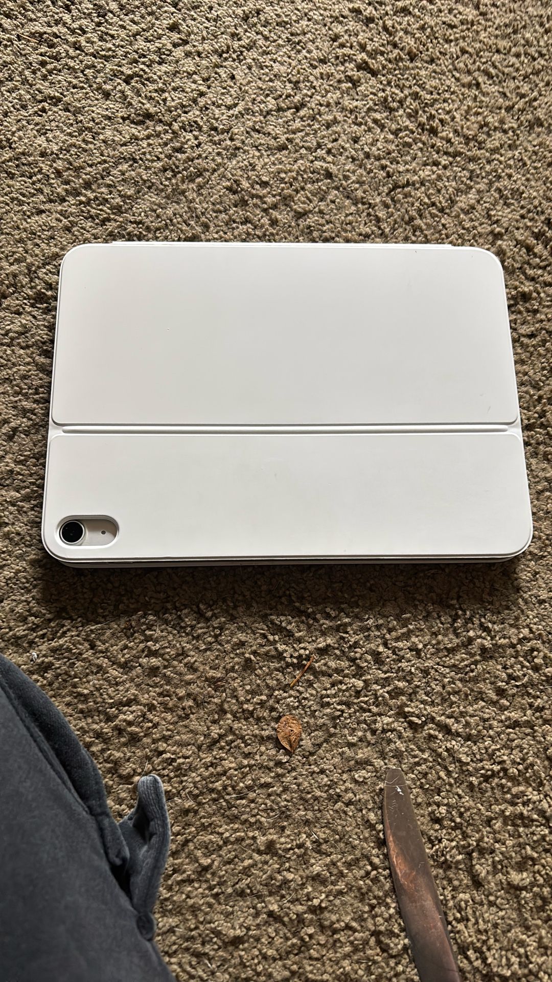 iPad W/ Keyboard And iPad Stand