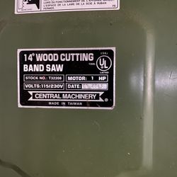 Attention Woodworkers: Band Saw For Sale