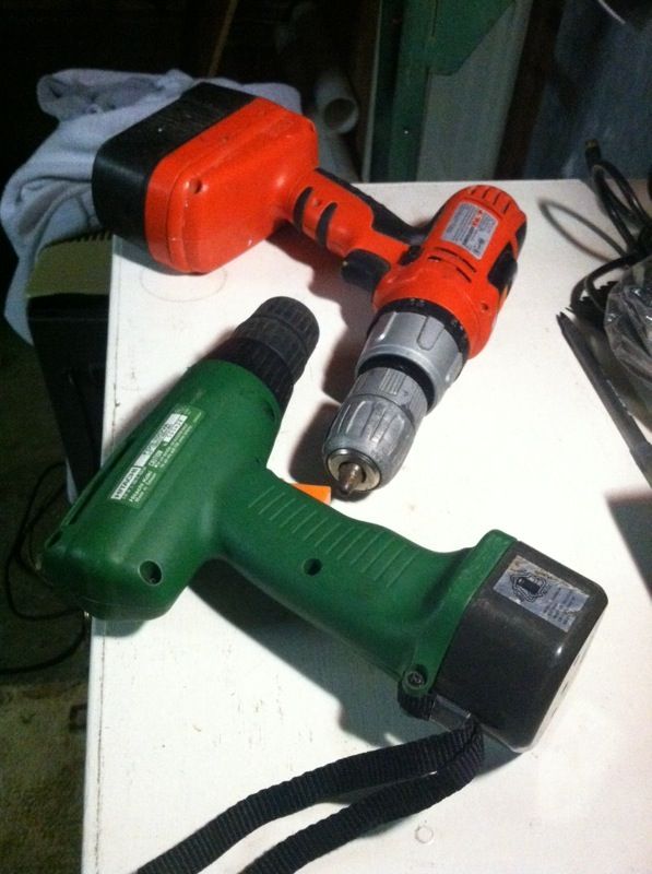 Drill no chargers