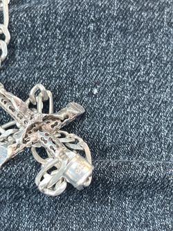 Figaro necklace with crucifix
