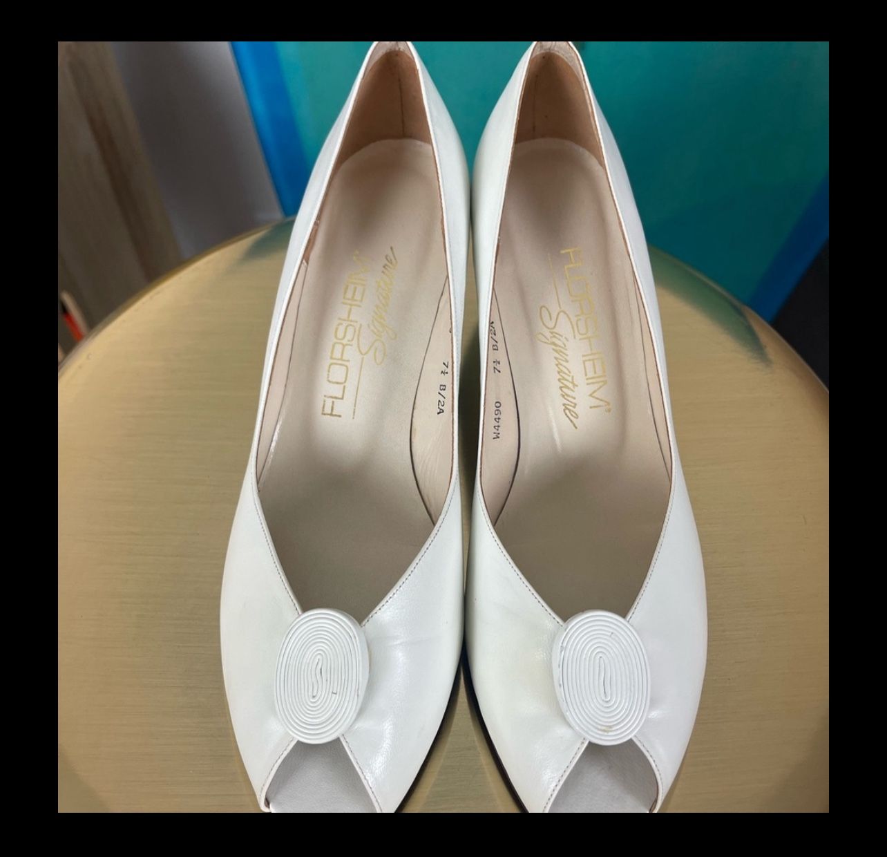 Florsheim Women's White Peep Toe Heels - Vintage