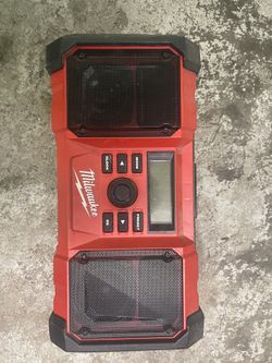 M18 18-Volt Lithium-Ion Cordless Jobsite Radio